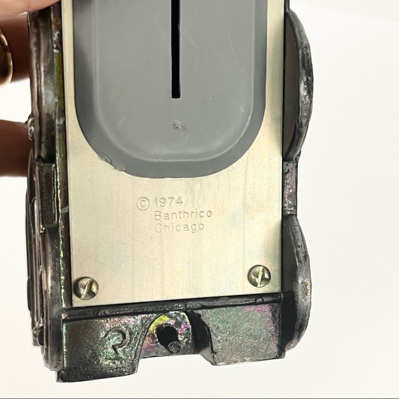 Vintage 1974 Banthrico Chicago Metal Train Coin Money Bank - Picture 10 of 11